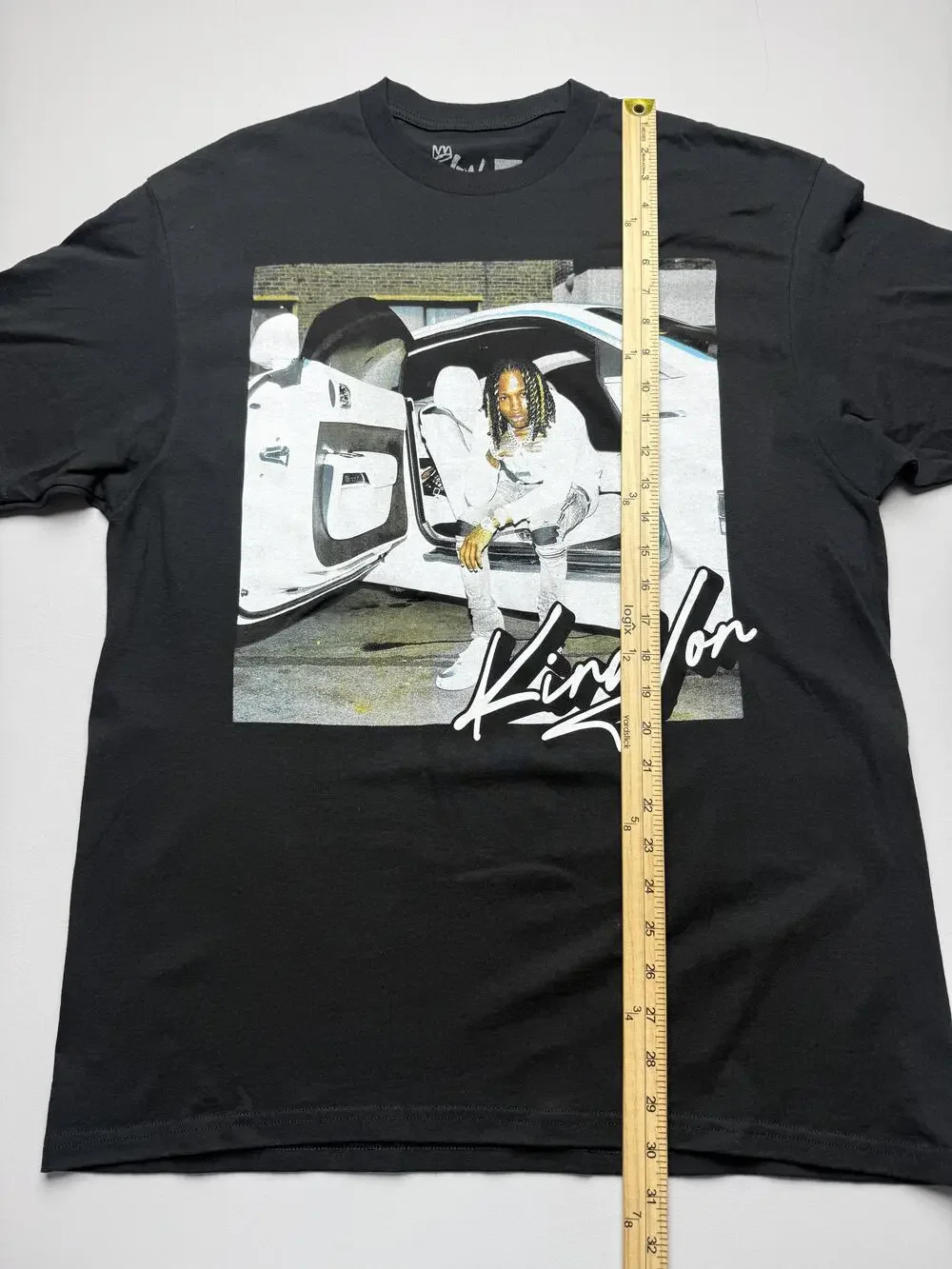 King Von Shirt Mens XL Black Car Photo Graphic Tee Rap Hip Hop Music Streetwear